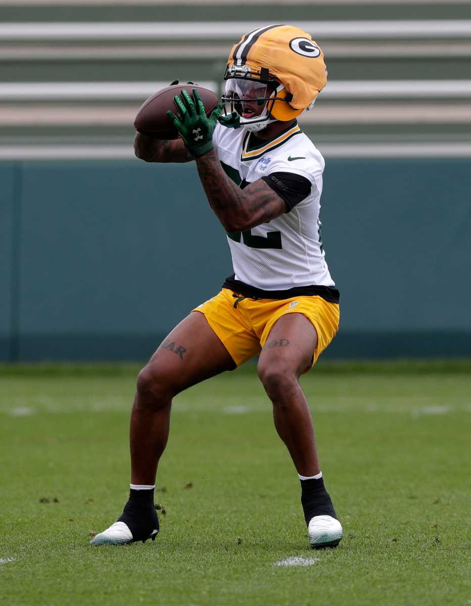 Packers rookie Matthew Golden catches a pass at minicamp.