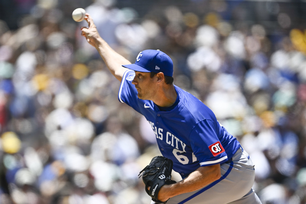Dodgers Trade Idea Solves Tyler Glasnow Problem With $45 Million All-Star Pitcher - Athlon Sports