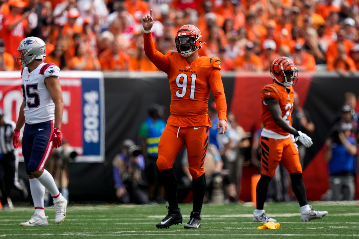 Colts Acquire Bengals' Superstar Pass Rusher in Recent Trade Idea - Athlon Sports