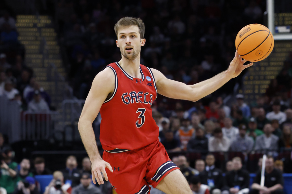 Saint Mary's basketball star Augustas Marciulionis signs with LA Lakers - Athlon Sports