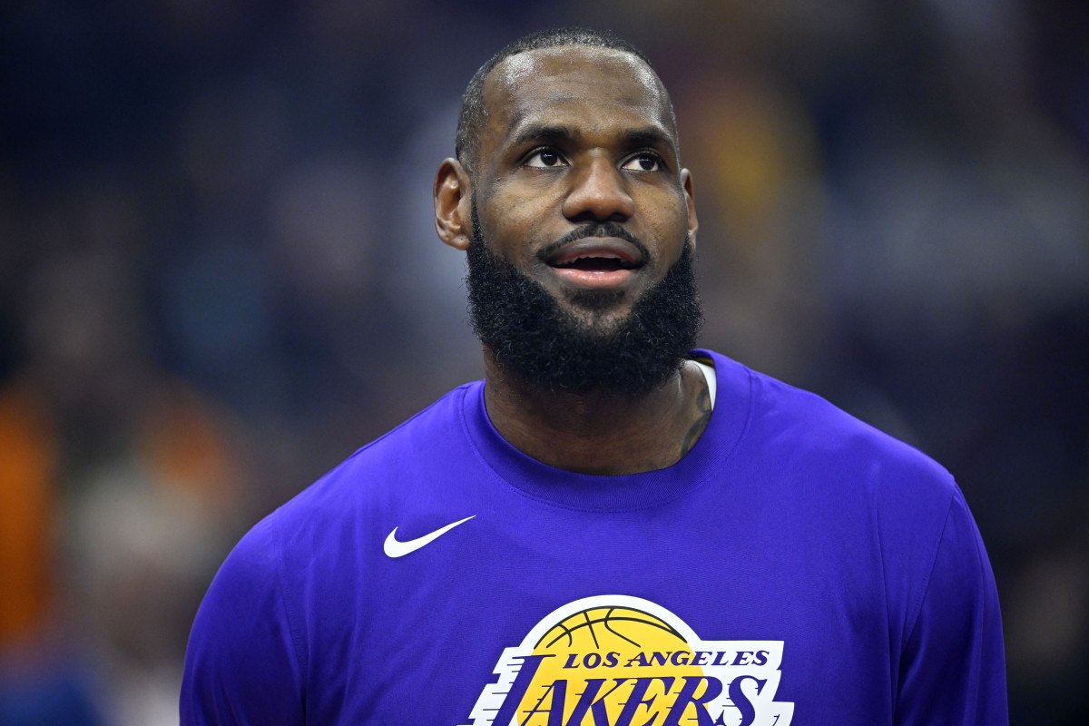 LeBron James to Cavaliers Trade Receives Update - Athlon Sports