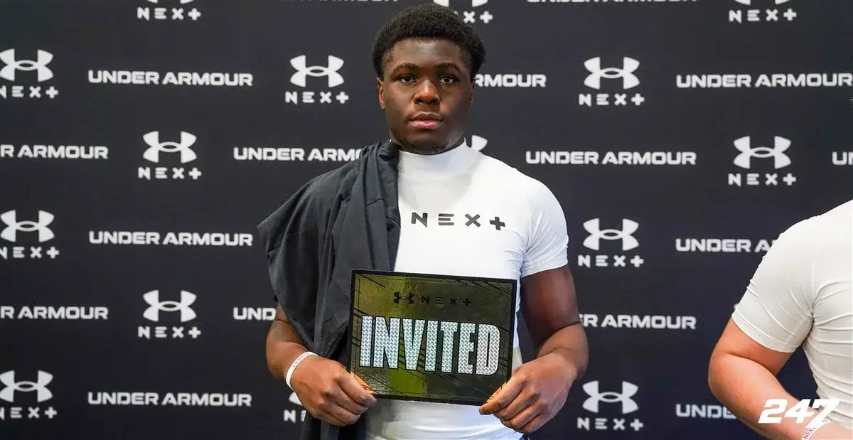 Five-star offensive tackle Felix Ojo
