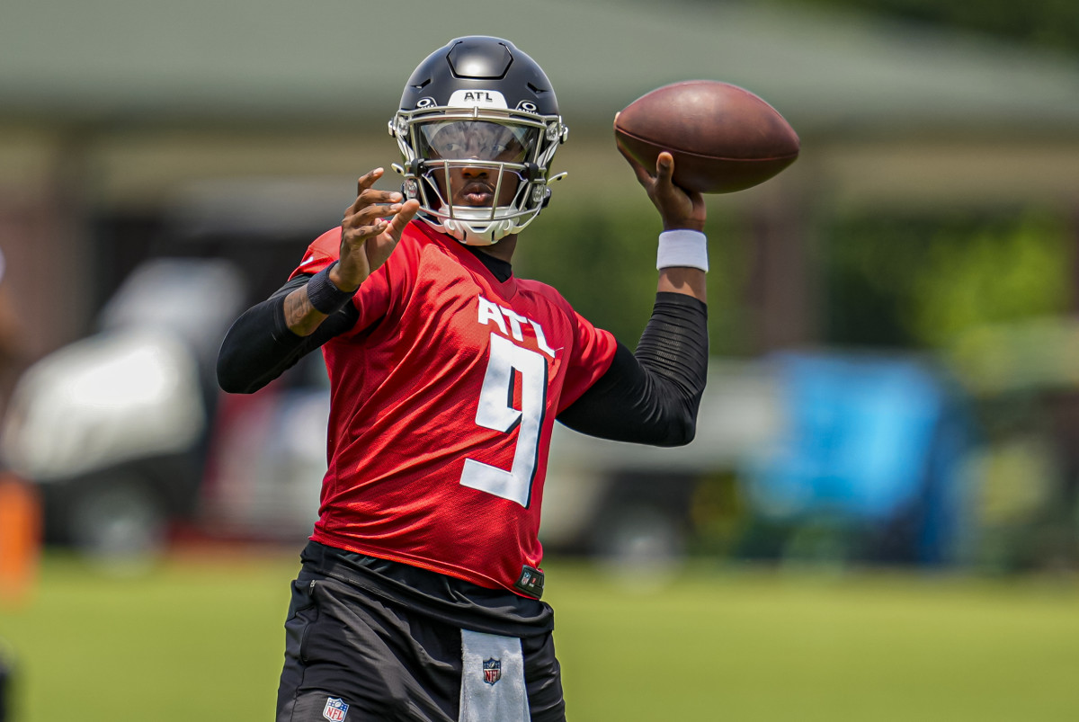 Former Falcon WR Says Michael Penix Jr. Resembles Matthew Stafford - Athlon Sports