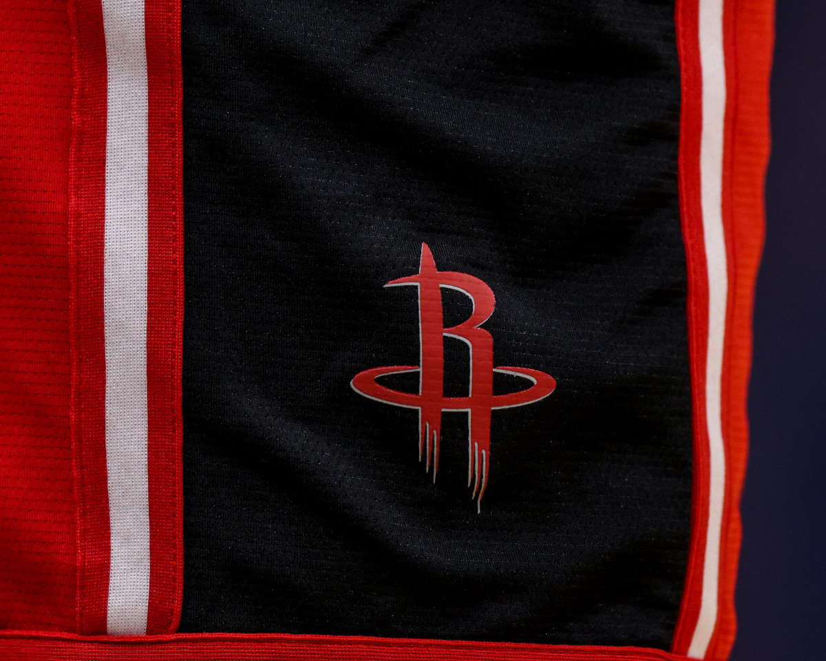 Rockets Surprisingly Cut Key Player Amid Wild Summer Moves - Athlon Sports