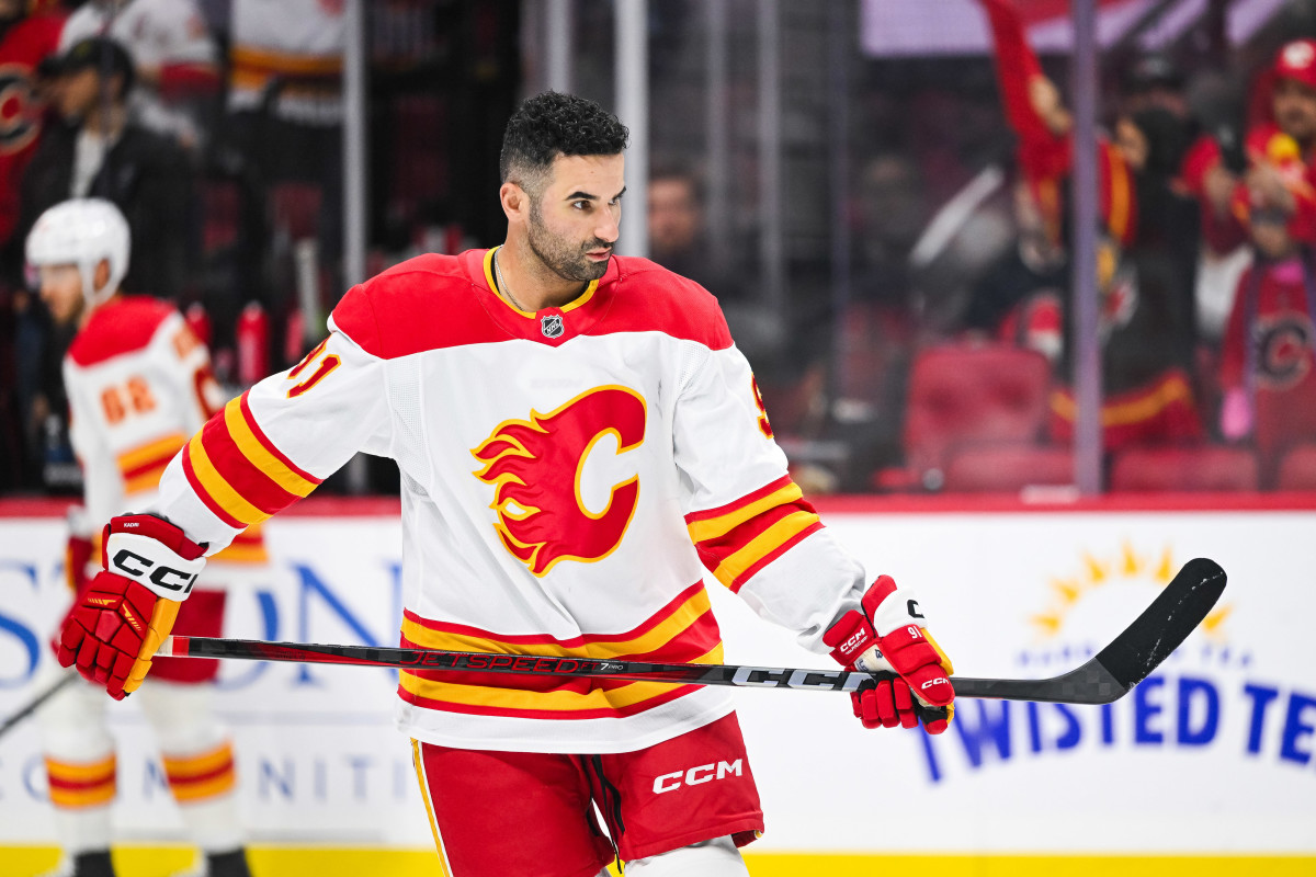 Maple Leafs Get Bad News on Possible Reunion with Flames Center - Athlon Sports