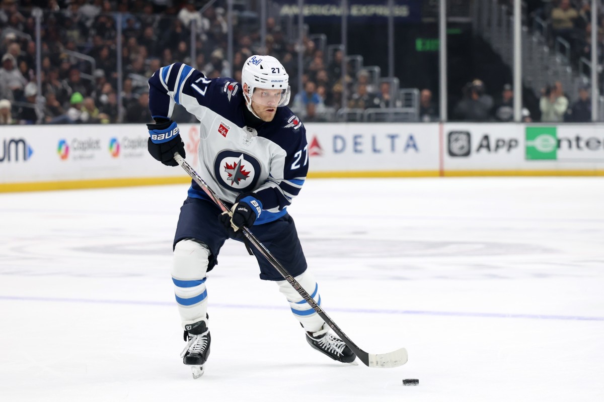 Nikolaj Ehlers Breaks Silence After Massive Hurricanes Signing - Athlon Sports