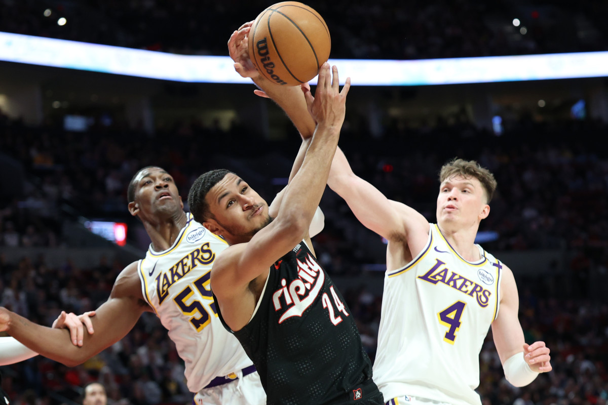 Dalton Knecht's Summer League Struggles Spark Concern Among Lakers Fans - Athlon Sports
