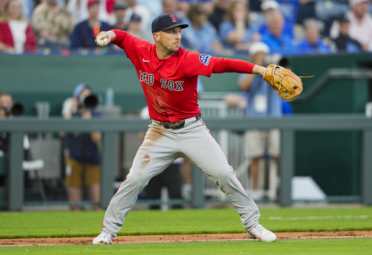 Boston Red Sox third baseman Alex Bregman (2) throws to second base against the Kansas City Royals at Kauffman Stadium.