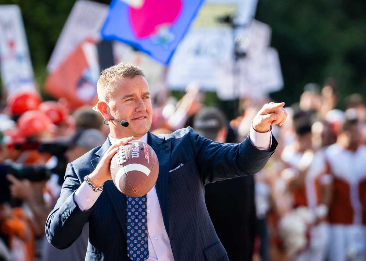 Kirk Herbstreits 2 Word Message After College Gamedays Week 9 Announcement Athlon Sports 2048