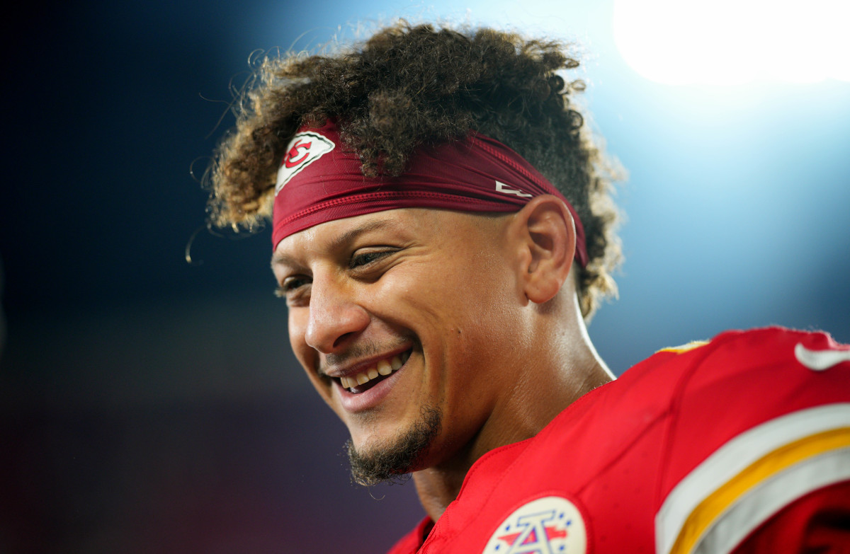 Patrick Mahomes Surprised By Travis Kelce Fact After Chiefs-Buccaneers Game - Athlon Sports