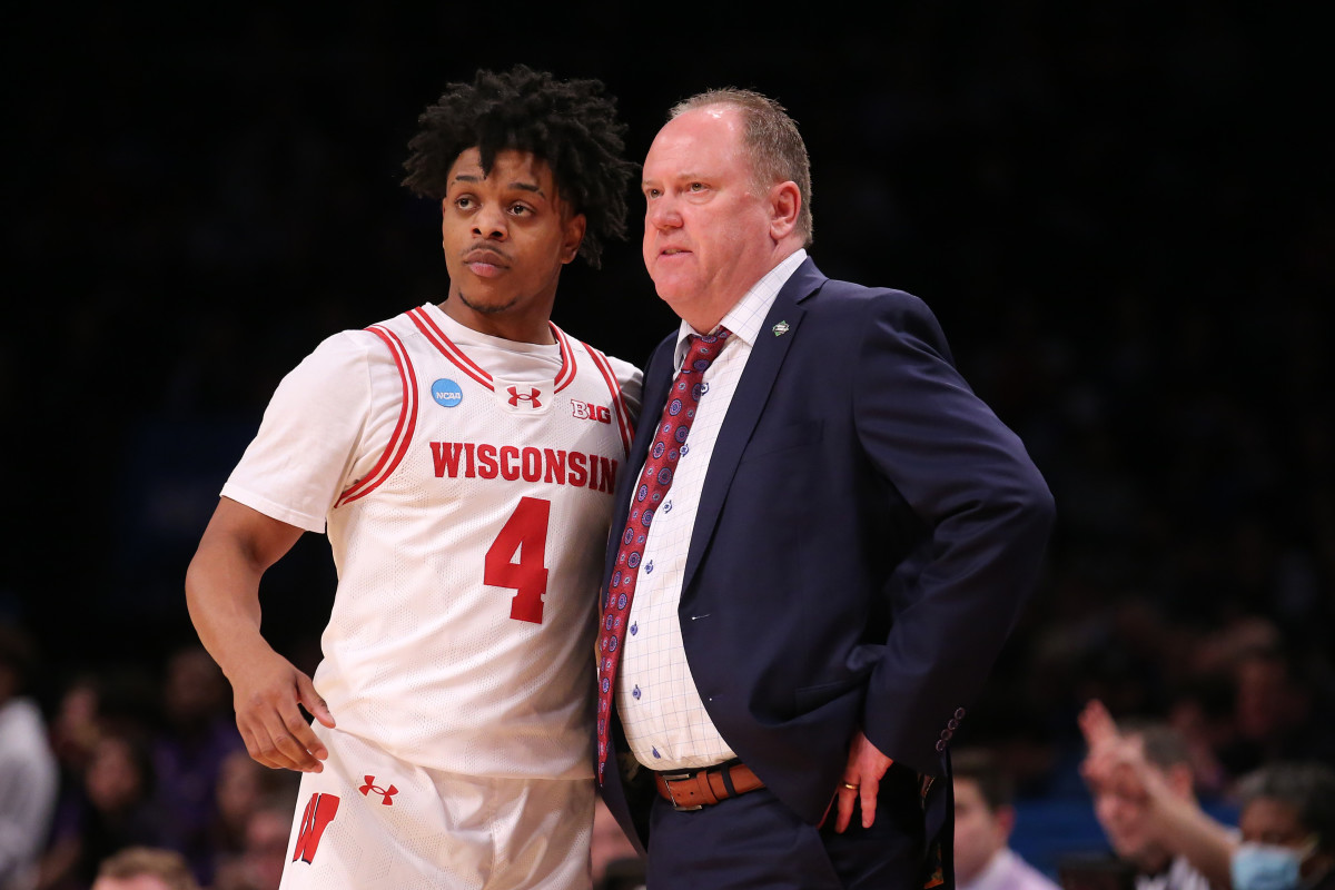 Wisconsin Basketball RedWhite Scrimmage What to Watch For Athlon Sports