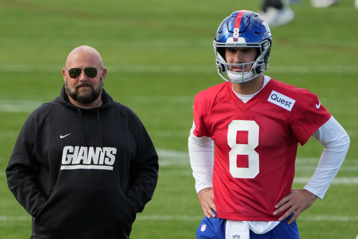 Giants Head Coach Makes Daniel Jones Announcement After Benching ...