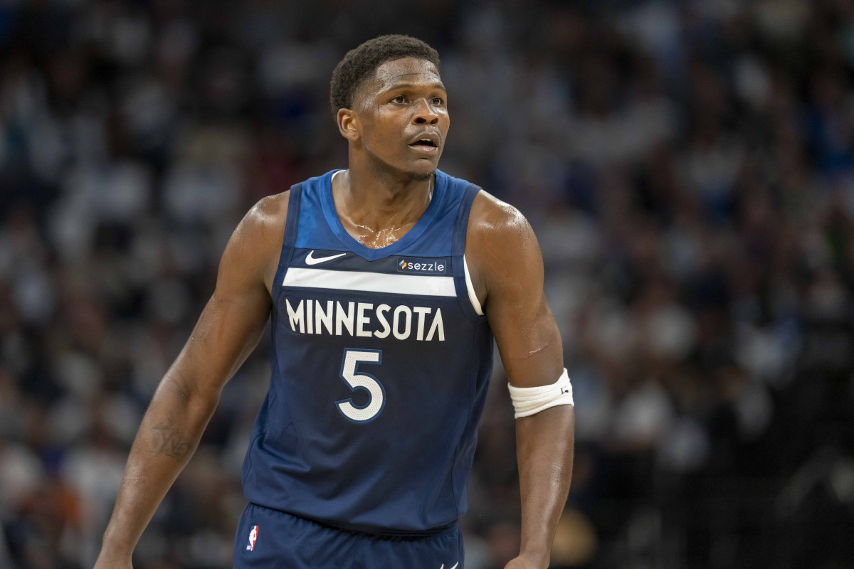 Alex Rodriguez Reacts to Anthony Edwards, Potential Timberwolves Historic Deal - Athlon Sports