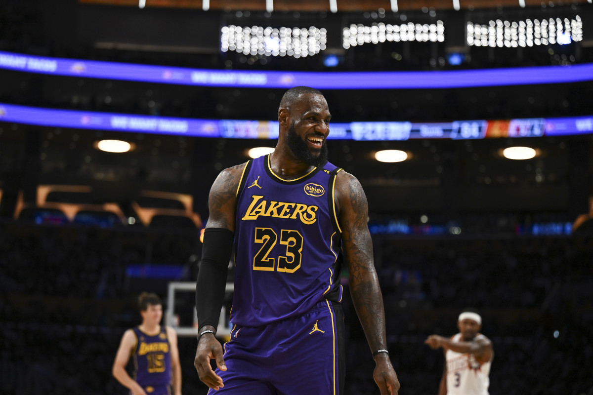 LeBron James Makes NBA History During Kings Lakers Matchup Athlon Sports