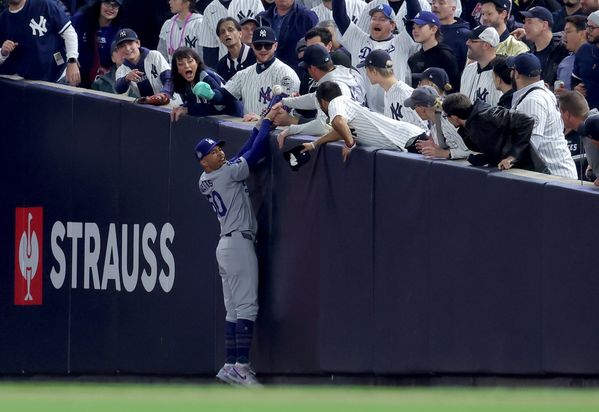 Dodgers outfielder Mookie Betts. 