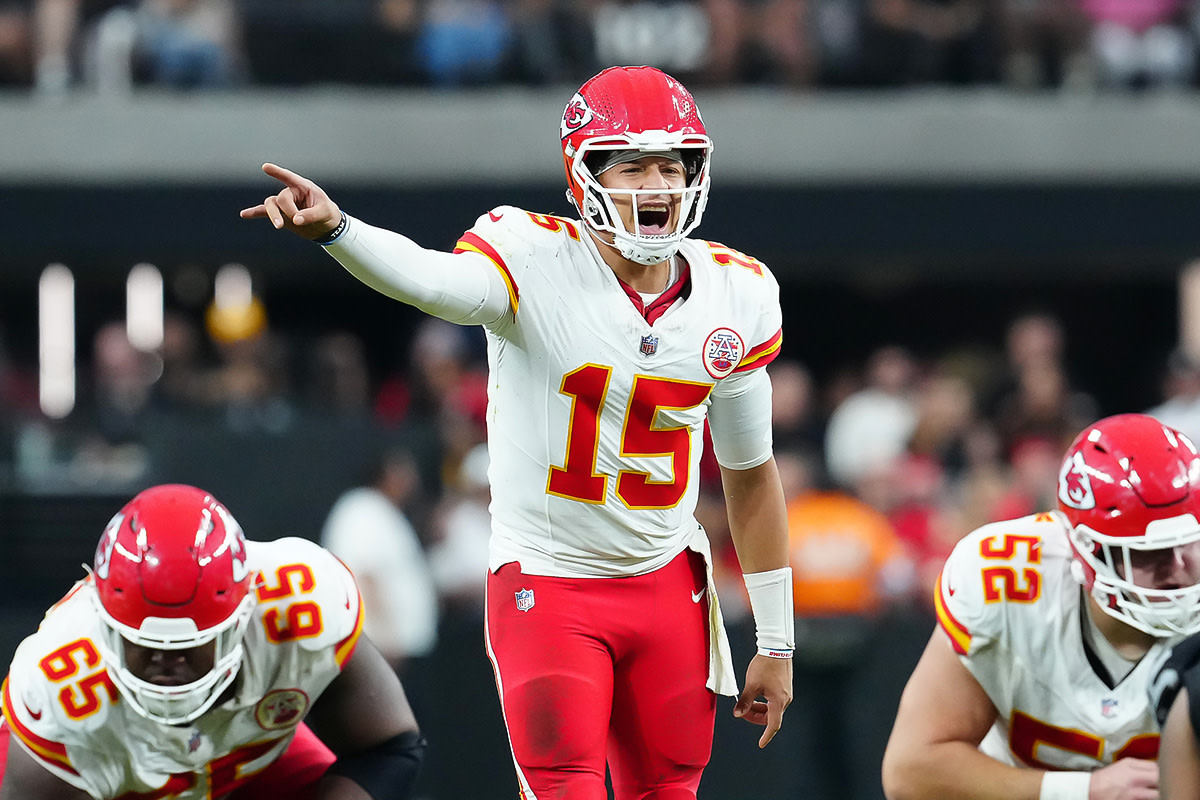 NFL Insider Suggests the Chiefs Are Not Done Making Trades - Athlon Sports