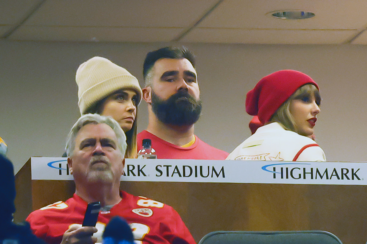 Jason and Travis Kelce