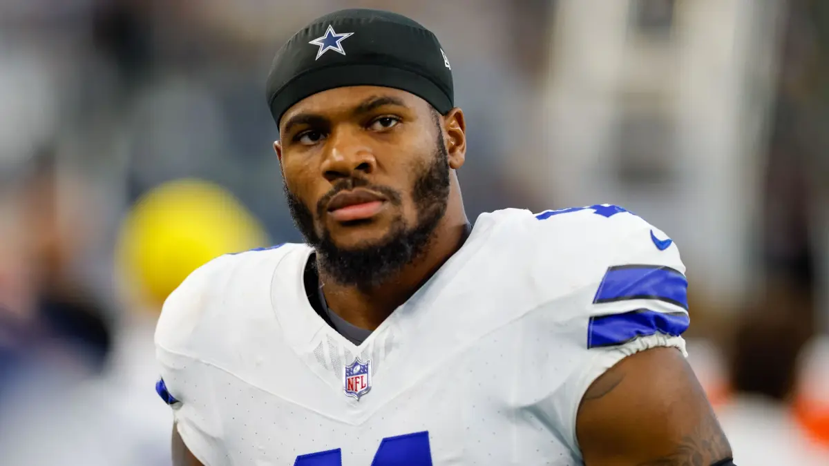 Dallas Cowboys' Injured Micah Parsons Uses 'Fat Lady Singing' In Message on Return - Athlon Sports