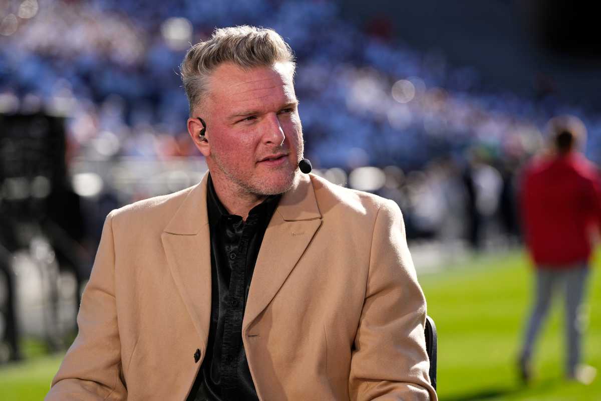 Pat McAfee Sends Five-Word Message to Steve Sarkisian After Picking ...