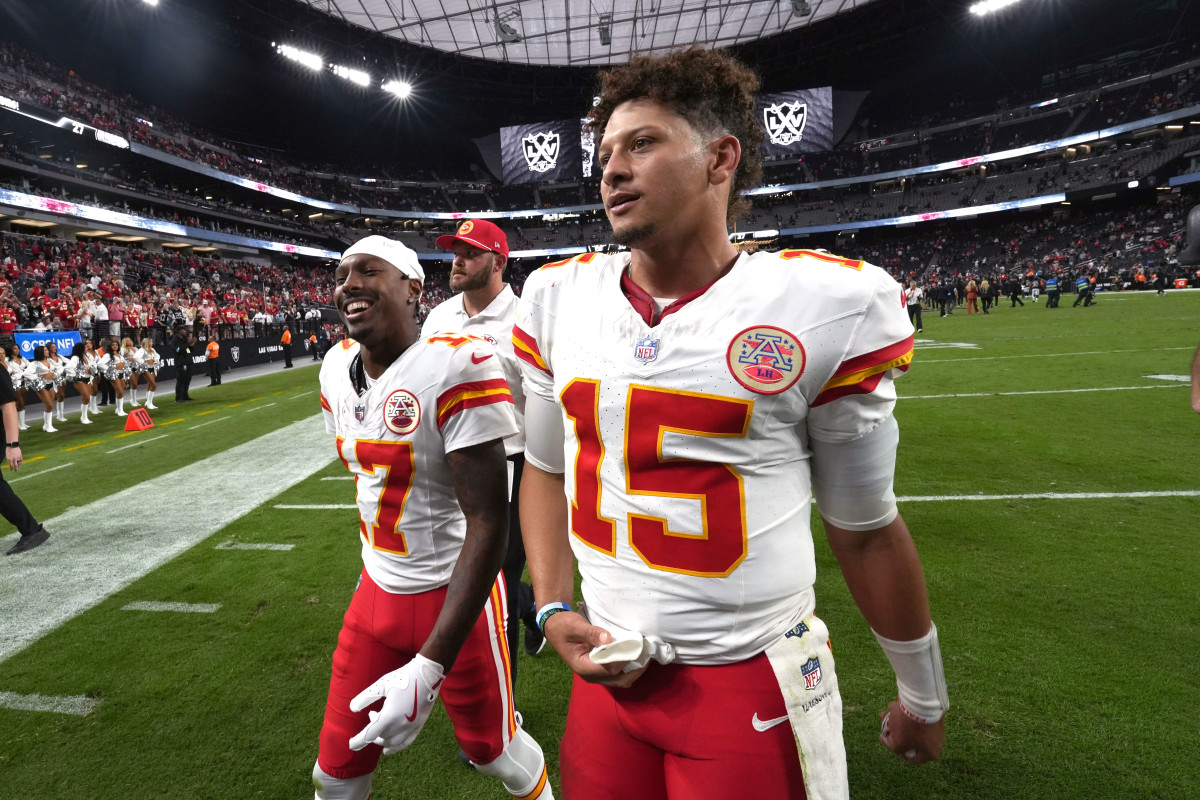 Kansas City Chiefs wide receiver Mecole Hardman (17) and quarterback Patrick Mahomes (15) leave the field after the game against the Las Vegas Raiders at Allegiant Stadium.