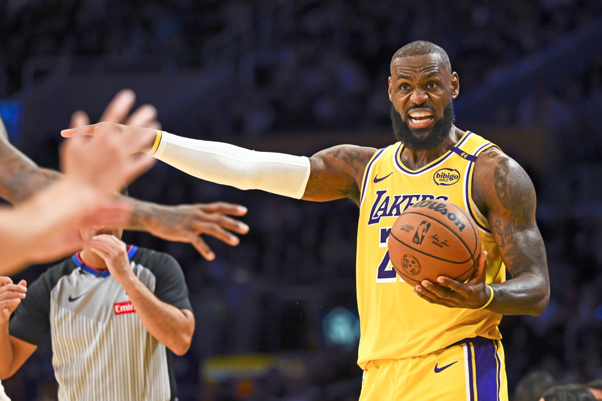 Lebron James Reveals Major Reason For Lakers Struggles Athlon Sports Lebron James Reveals Major Reason For Lakers Struggles Athlon Sports