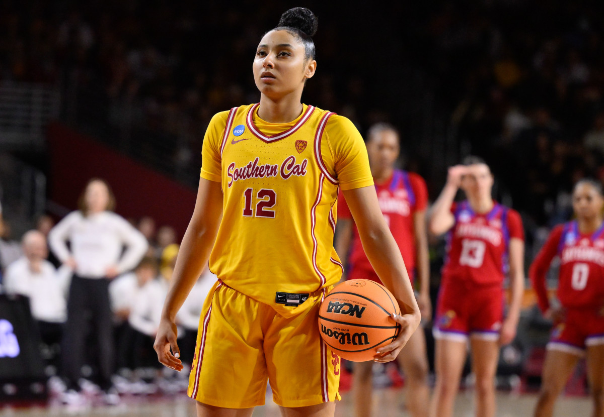 USC Star JuJu Watkins Breaks Caitlin Clark's College Basketball Record - Athlon Sports