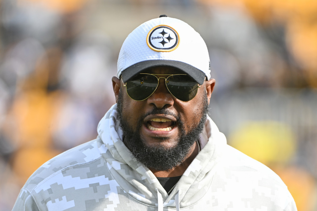 Pittsburgh Steelers head coach Mike Tomlin during a Nov. 17 game against the Baltimore Ravens.