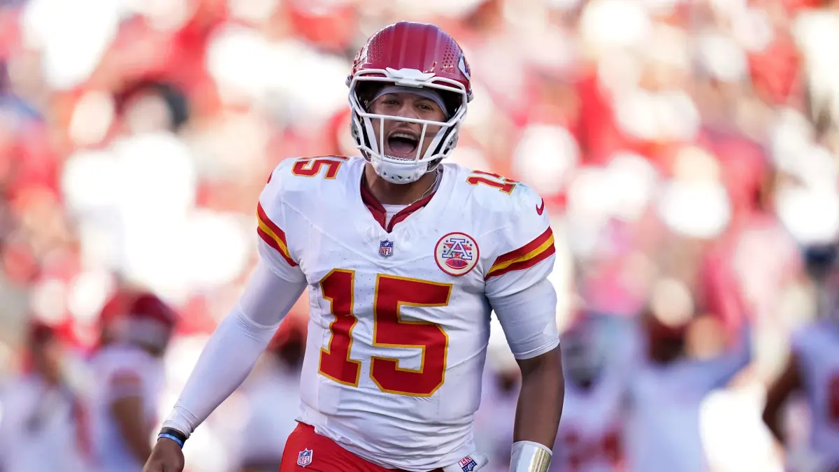 Patrick Mahomes Reveals Major Prediction Following Kansas City Chiefs Loss to Buffalo Bills - Athlon Sports