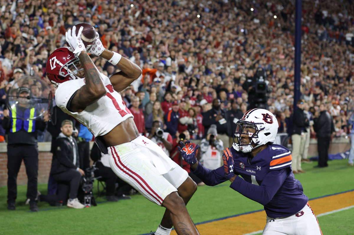 Betting Line for the "Iron Bowl" Shows Clear Favorite Between Alabama, Auburn Athlon Sports