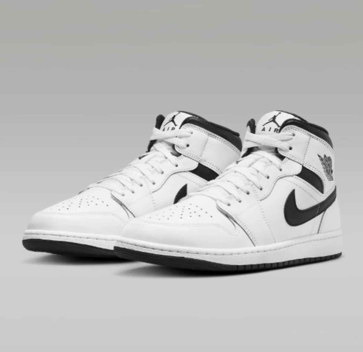 Air jordan 1 mid black friday on sale