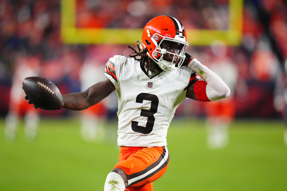 Cleveland Browns Coach Kevin Stefanski Praises Receiver Jerry Jeudy ...