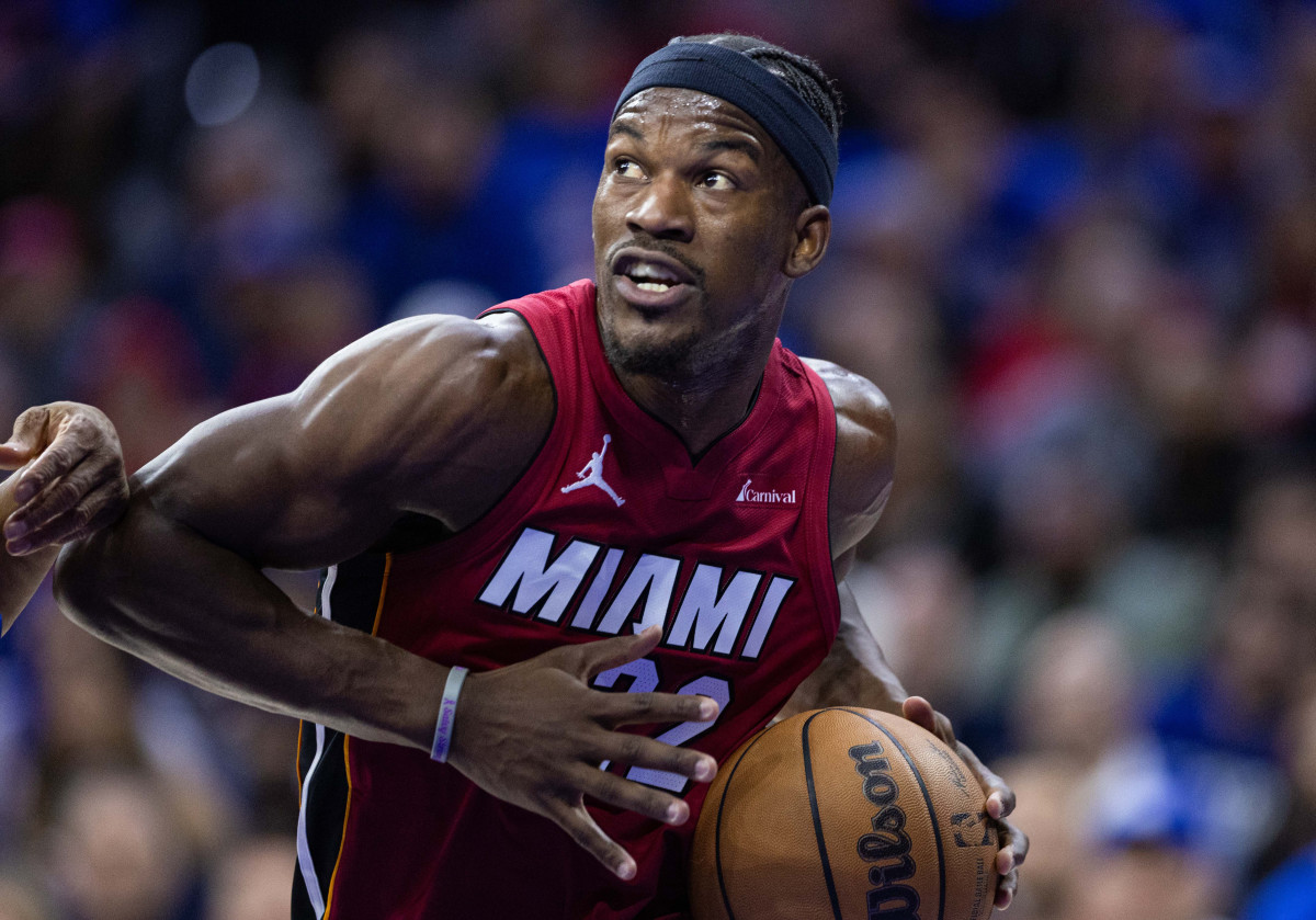 Miami Heat forward Jimmy Butler (22).