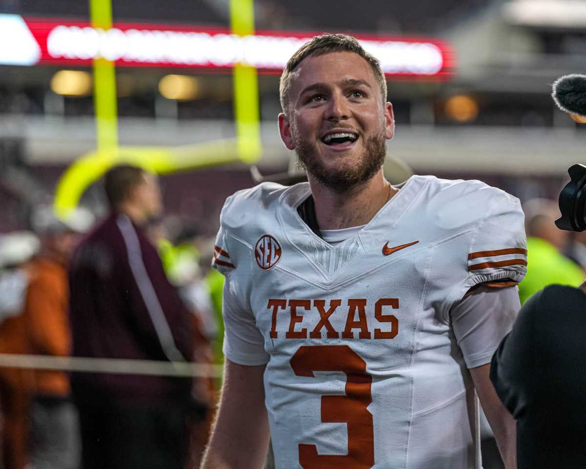 Report Confirms Texas QB Quinn Ewers' Plans Amid Transfer Portal Speculation - Athlon Sports