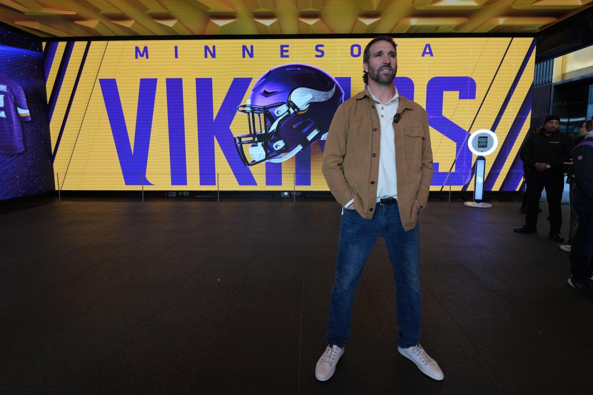 Vikings Great Addresses Second Career in Winter Sport