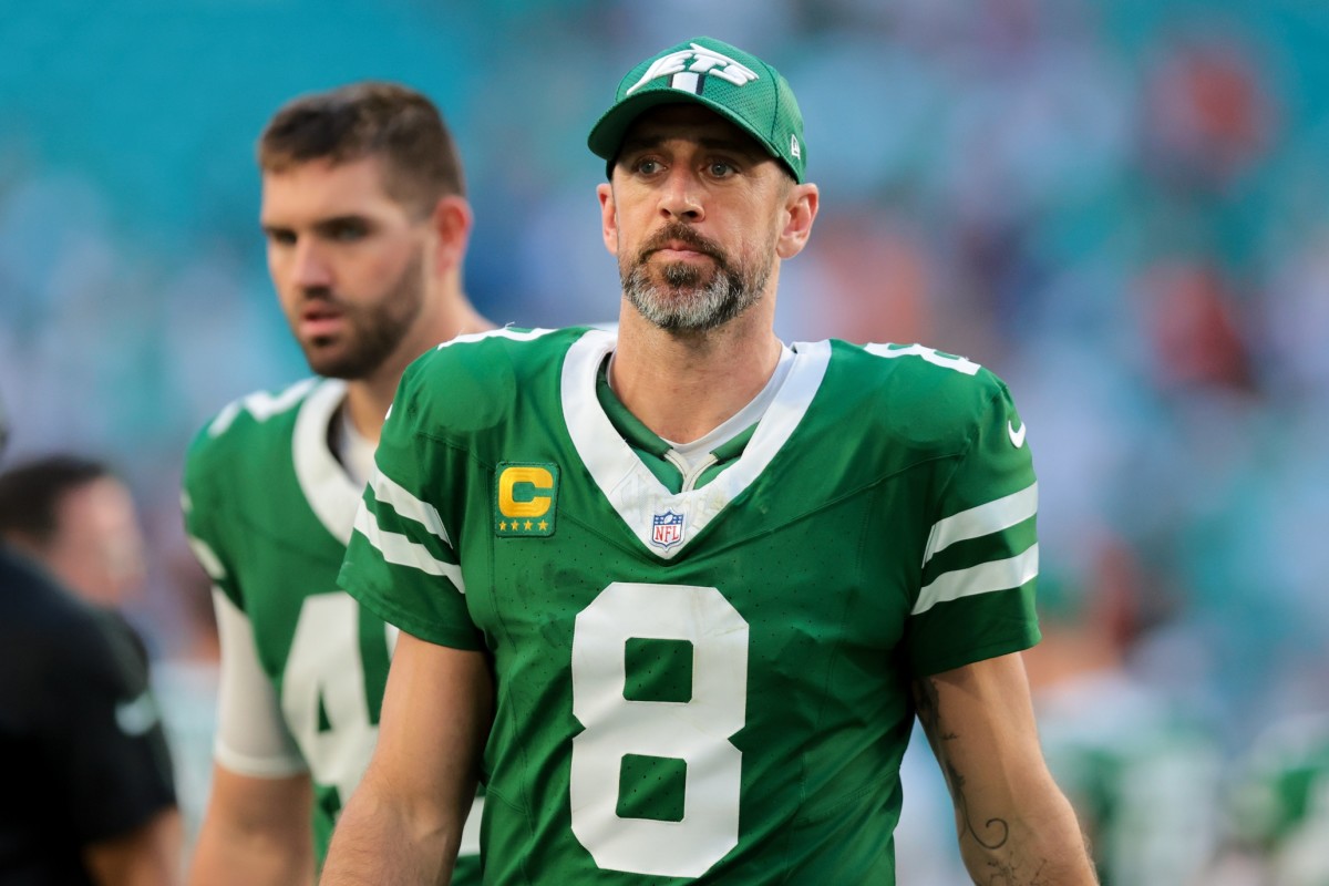 Aaron Rodgers được dự đoán sẽ đưa ra quyết định quan trọng trong sự nghiệp vào mùa giải ngoài - Athlon Sports