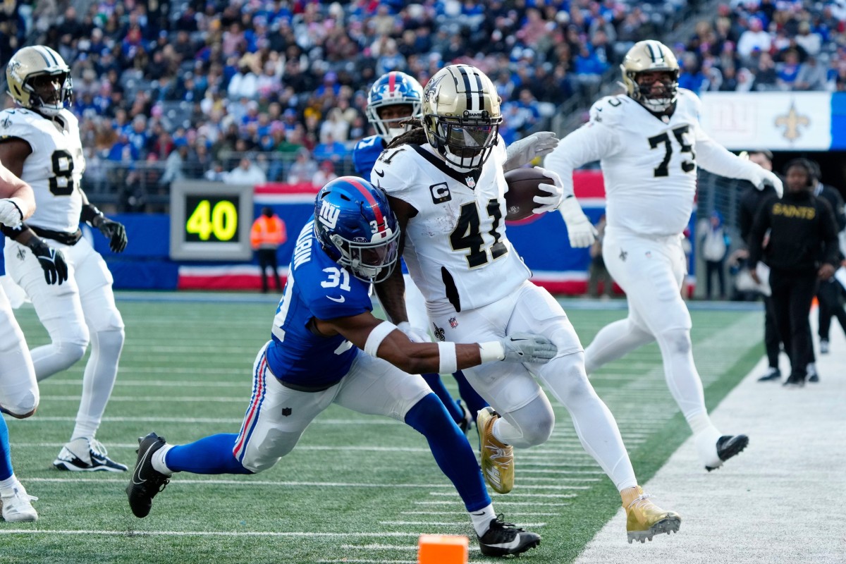 Saints Get Unfortunate News on Star Running Back Alvin Kamara - Athlon ...