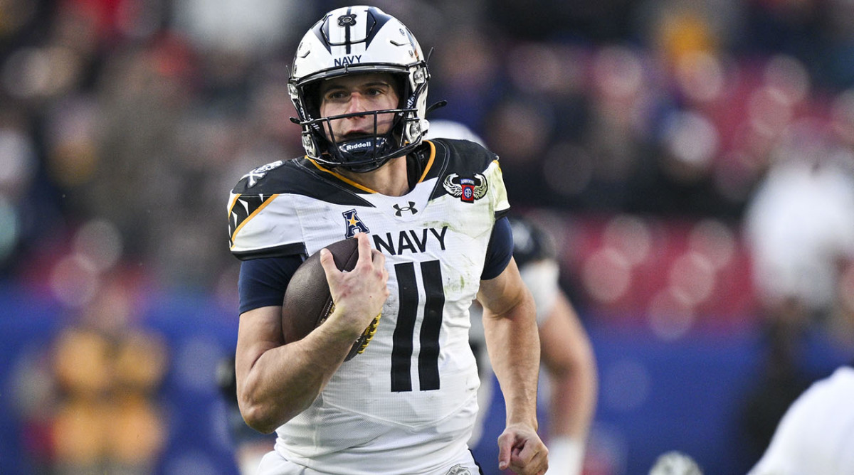 ArmyNavy Game Midshipmen Win CommanderinChief’s Trophy With Upset