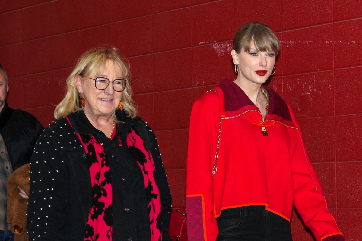 Recording artist Taylor Swift and Donna Kelce arrive prior to a game between the Kansas City Chiefs and the Las Vegas Raiders.