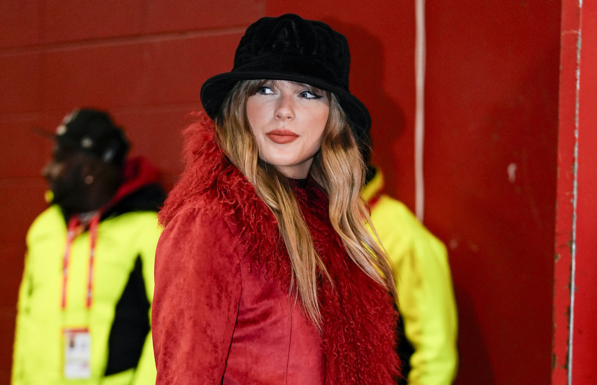 Recording artist Taylor Swift arrives prior to a game between the Houston Texans and the Kansas City Chiefs at GEHA Field at Arrowhead Stadium.