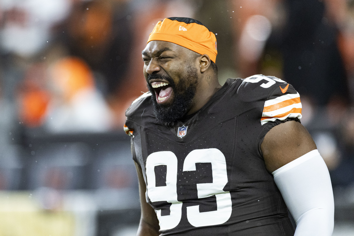 Cleveland Browns Make Significant Roster Move Ahead of Miami Dolphins