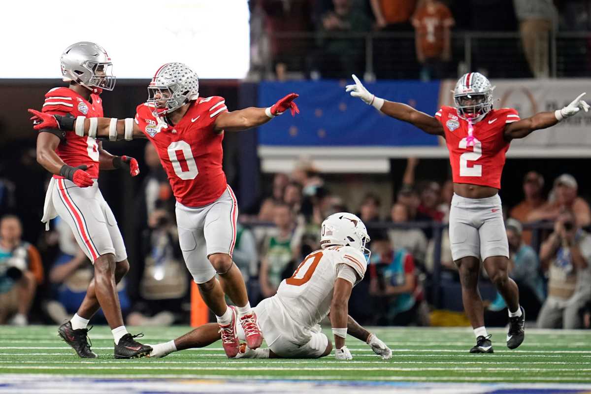 Ohio State Buckeyes defense celebrates a fourth down stop against the Texas Longhorns