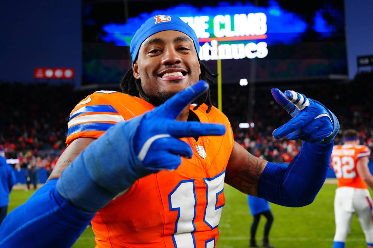 Broncos' Nik Bonitto Could Strangely Lose Playing Time in 2025 - Athlon Sports