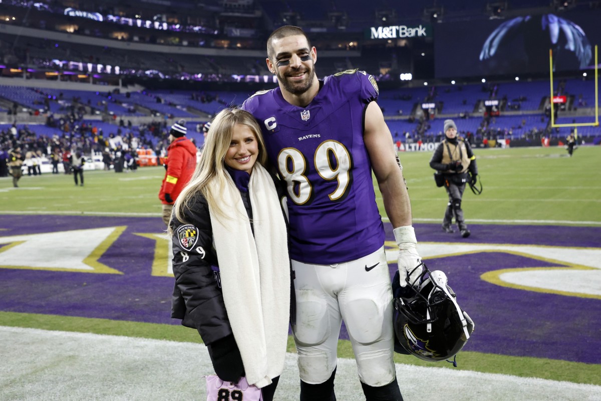 Mark Andrews' Girlfriend Makes Unfortunate Decision on Social Media