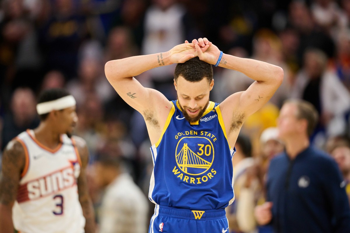 Warriors Make Unfortunate Steph Curry Announcement After Injury in Raptors  Game - Athlon Sports