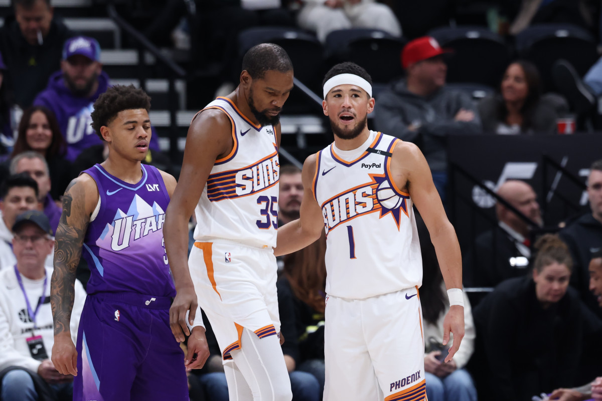 Phoenix Suns stars Kevin Durant and Devin Booker