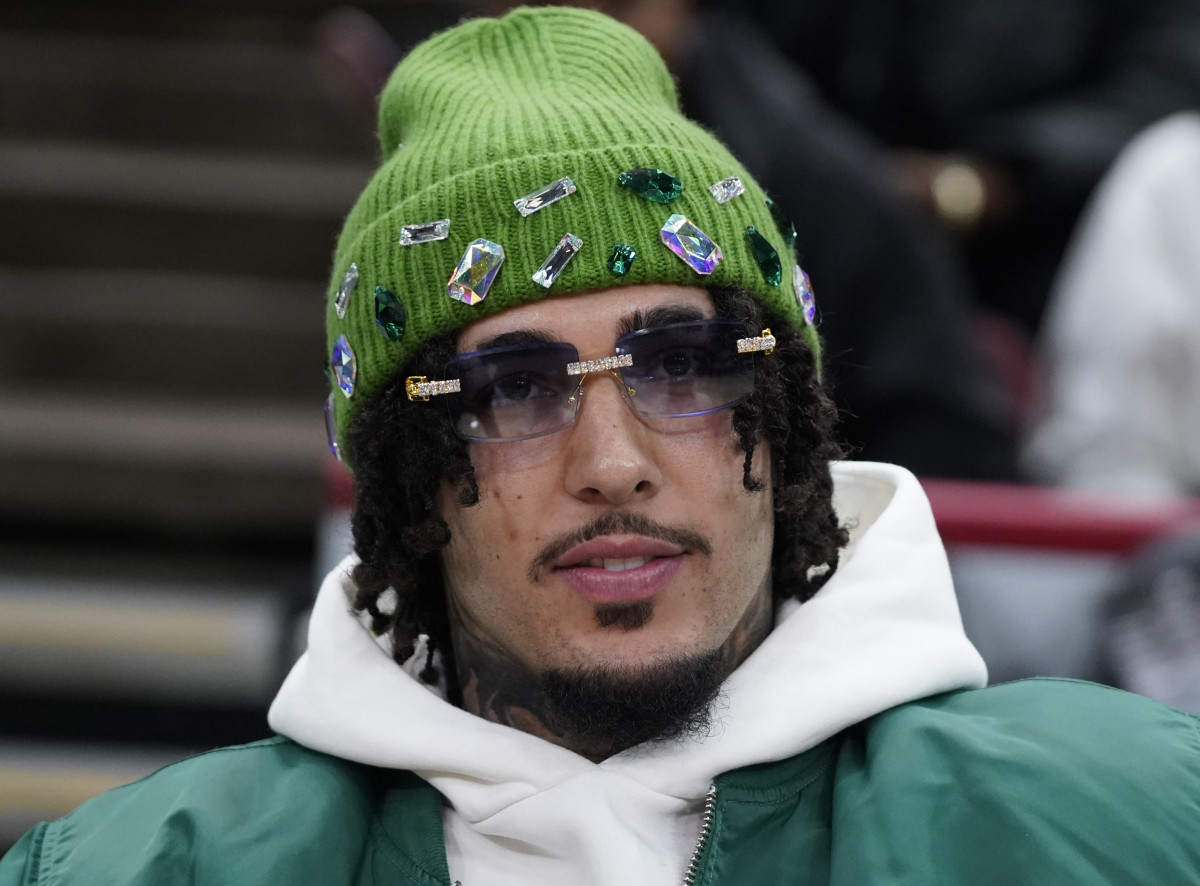Liangelo LiAngelo Ball Video Turns Heads Before Lions-Commanders Game - Athlon