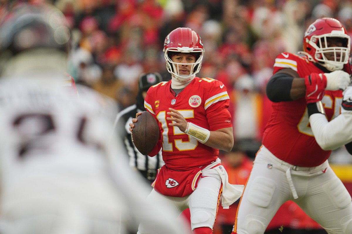 Kansas City Chiefs quarterback Patrick Mahomes (15)