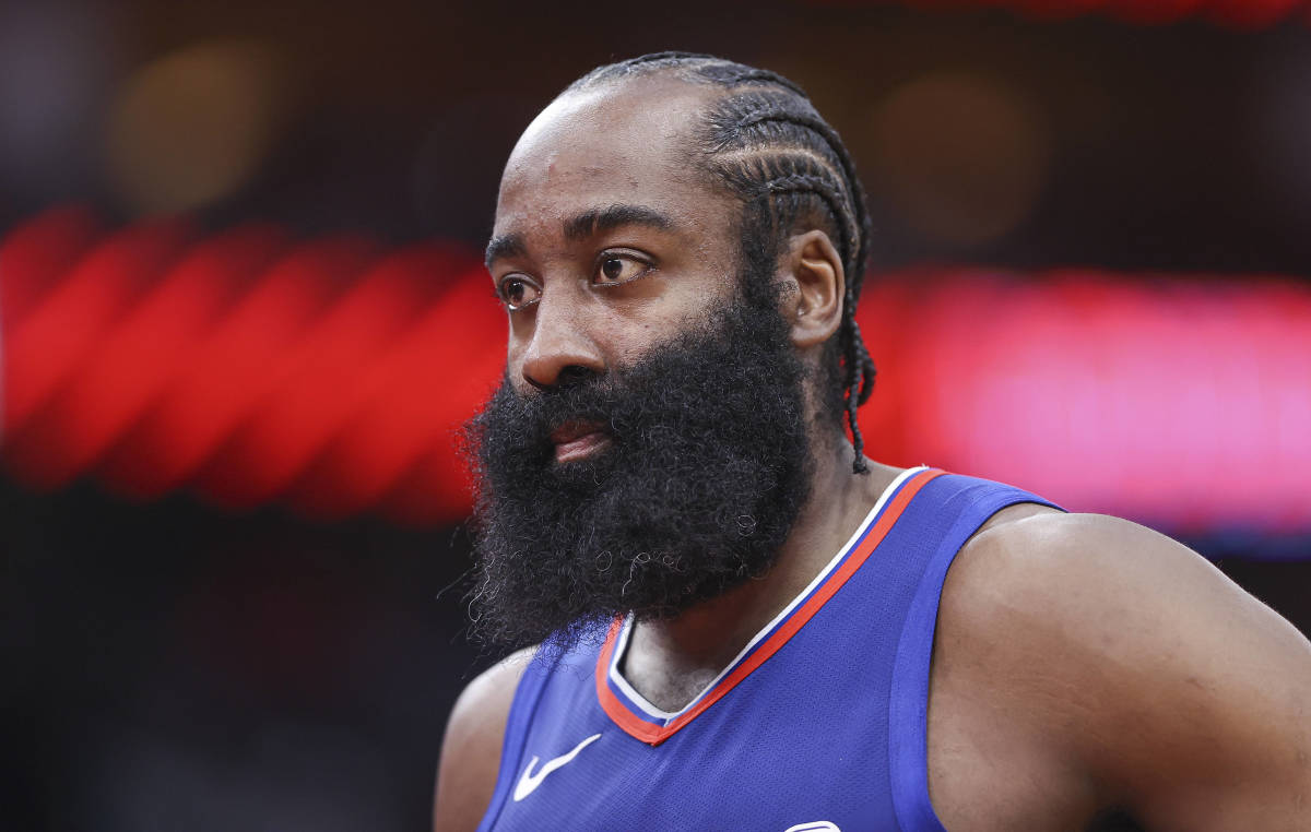 James Harden Takes Major Heat From Clippers Fans Over His Behavior After Blowout Loss  - Athlon Sports