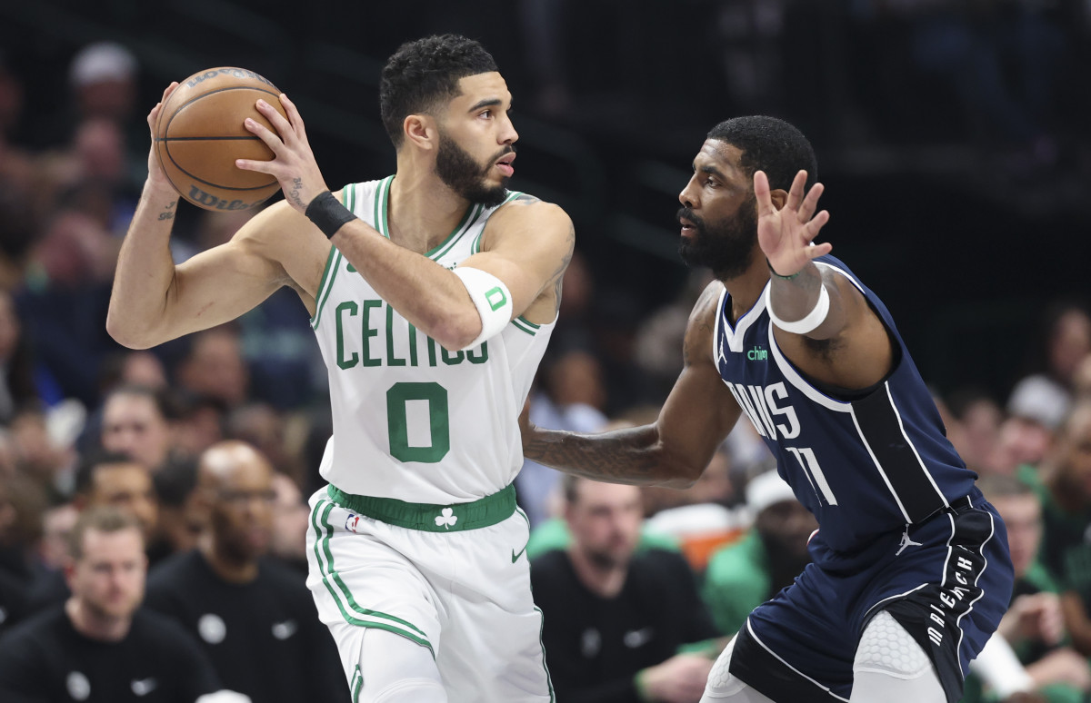 Boston Celtics forward Jayson Tatum (0) against the Dallas Mavericks.