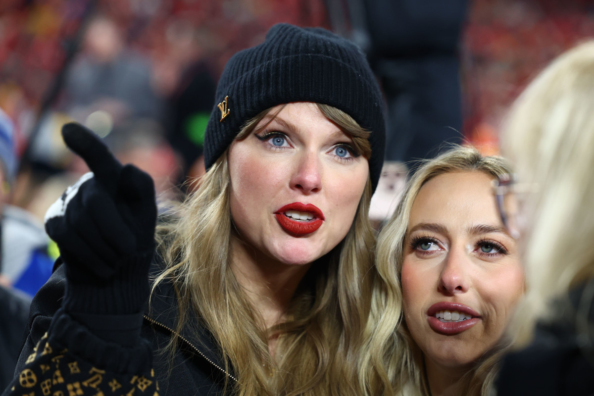 Taylor Swift, Brittany Mahomes' Plans for 2025 Super Bowl Revealed - Athlon Sports